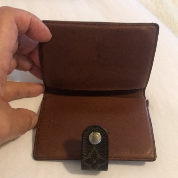 Louis Vuitton Card Holder - Picture 3 of 7